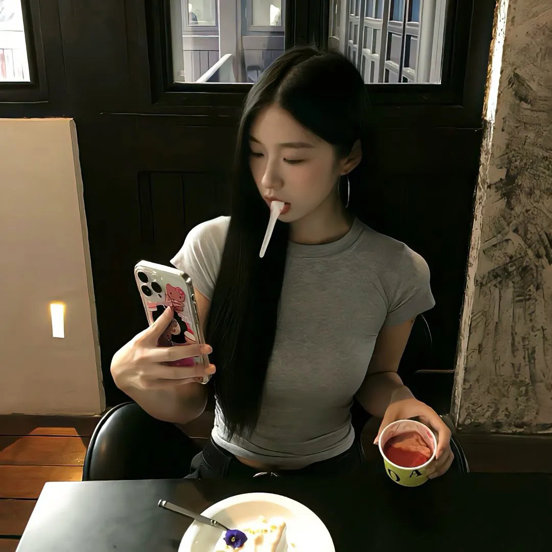 阿鹦爱说笑